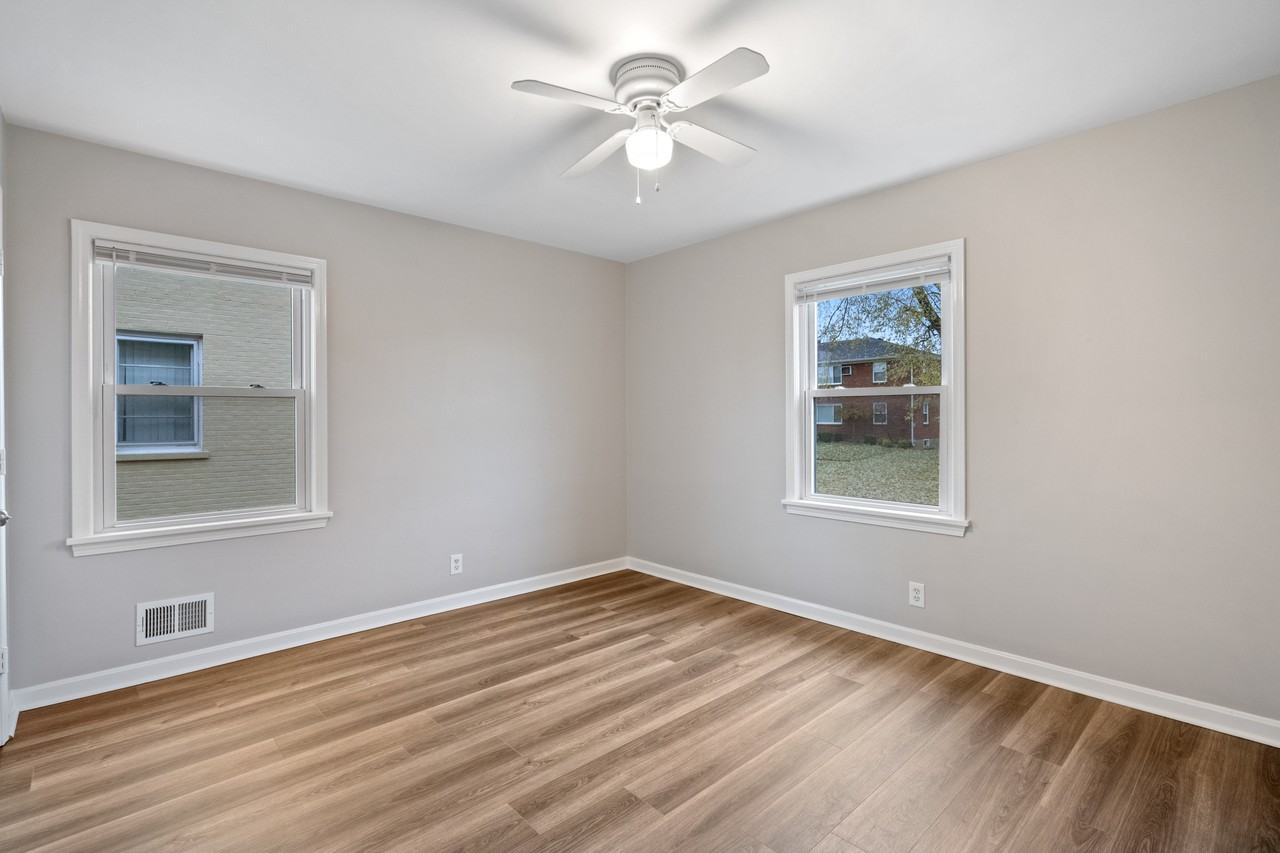 2912 Abigail Dr #3 - Photo 6 of 11