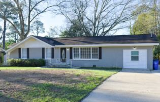 featured image of 1905 Charlton Dr