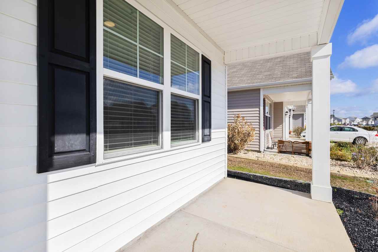 2053 Ainsley Dr - Photo 5 of 26