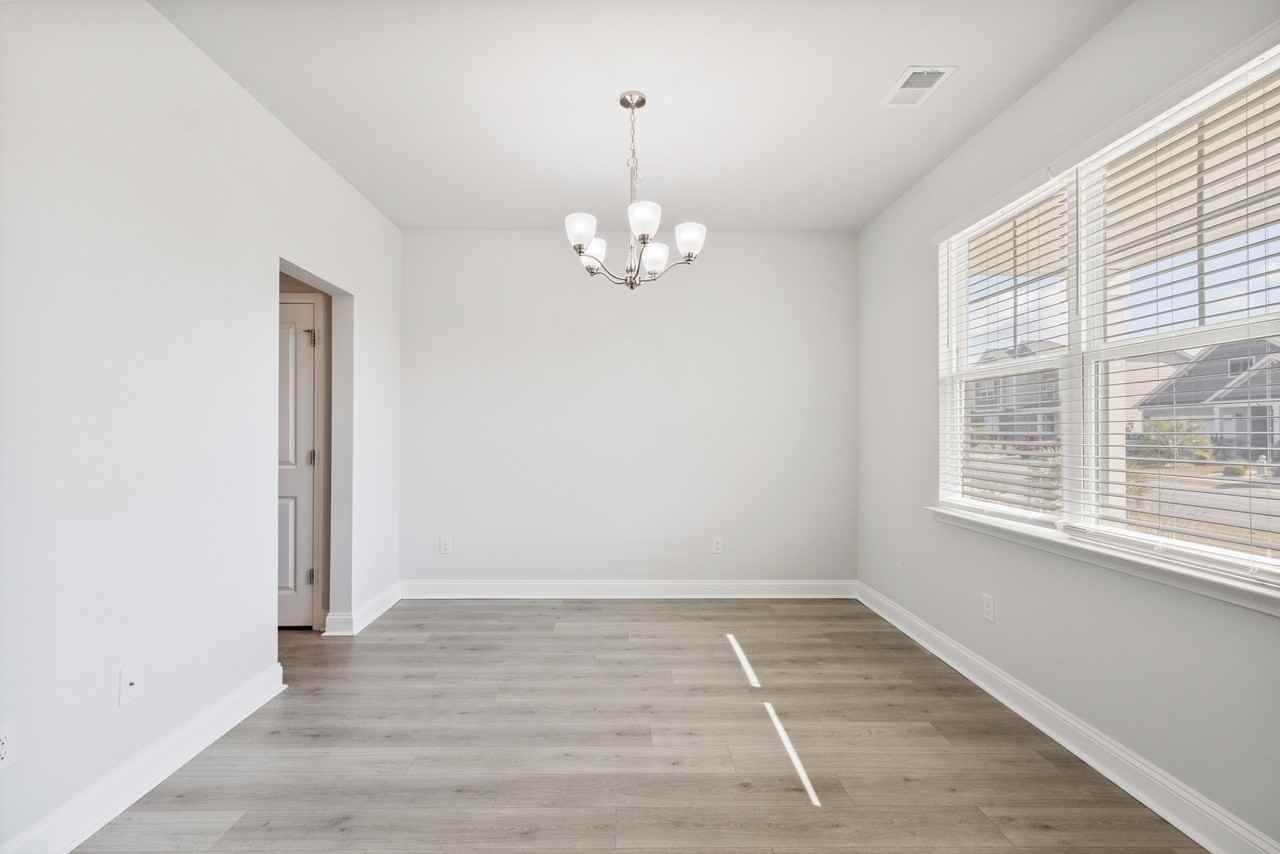 2053 Ainsley Dr - Photo 7 of 26