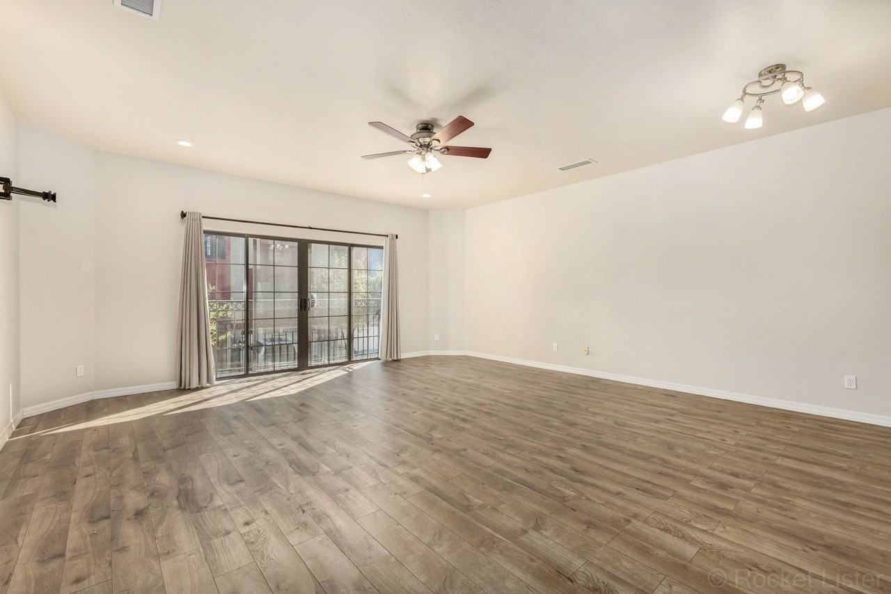 3426 E Avalon Dr - Photo 4 of 42