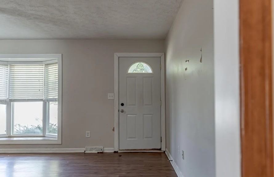 6701 El Rancho Rd - Photo 2 of 10