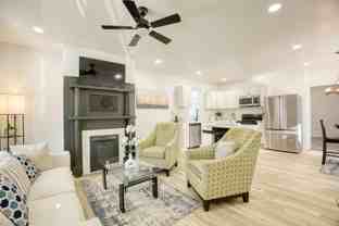 910 Rugby St - Photo 1 of 1