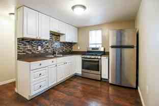 951 Washington St #A3 - Photo 1 of 1