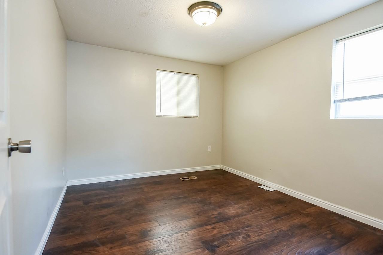 951 Washington St #A3 - Photo 4 of 16