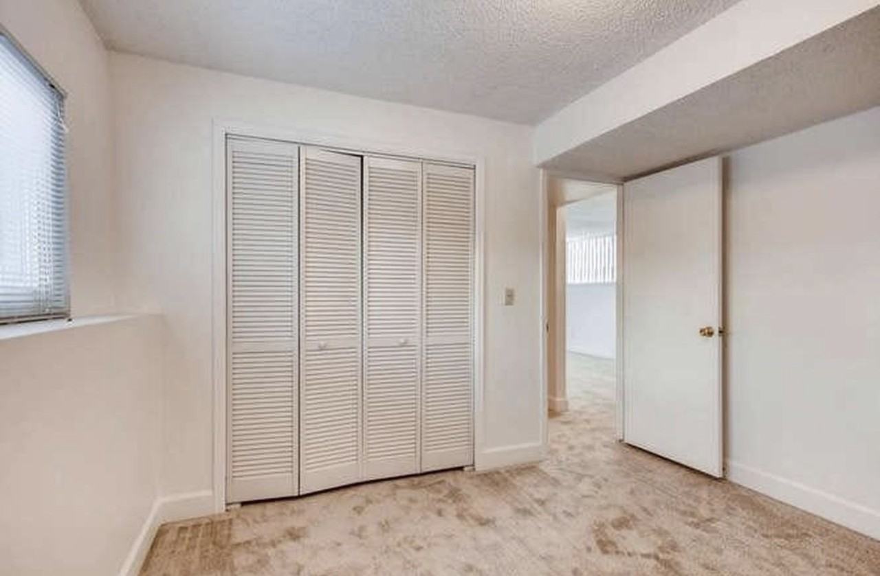 10418 Jellison Way - Photo 4 of 32