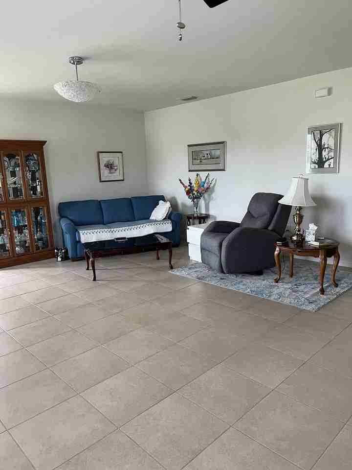 3501 Acapulco Cir - Photo 7 of 20