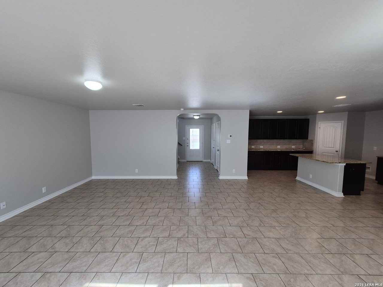 2634 Willow Pond - Photo 3 of 45