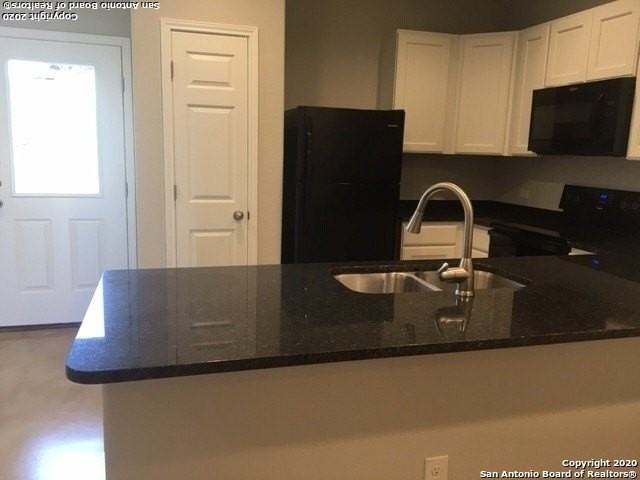 16910 Spirit Brk Unit 2 - Photo 3 of 24