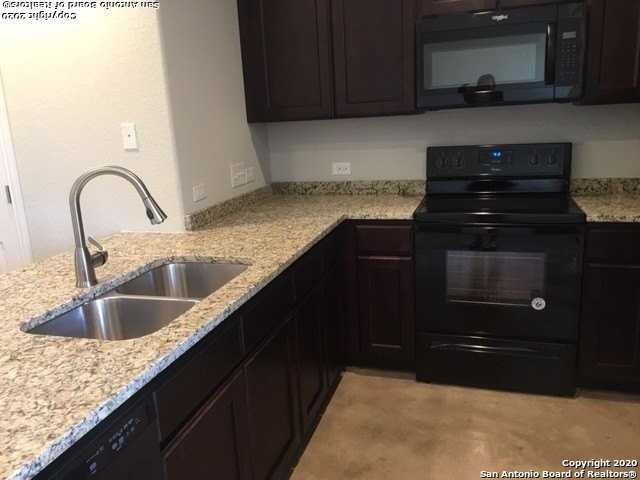 16910 Spirit Brk Unit 2 - Photo 4 of 24