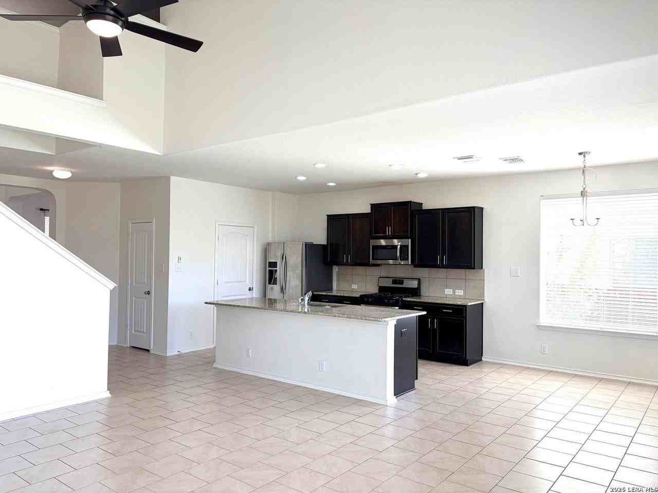 720 Smooth Wine - Photo 7 of 22