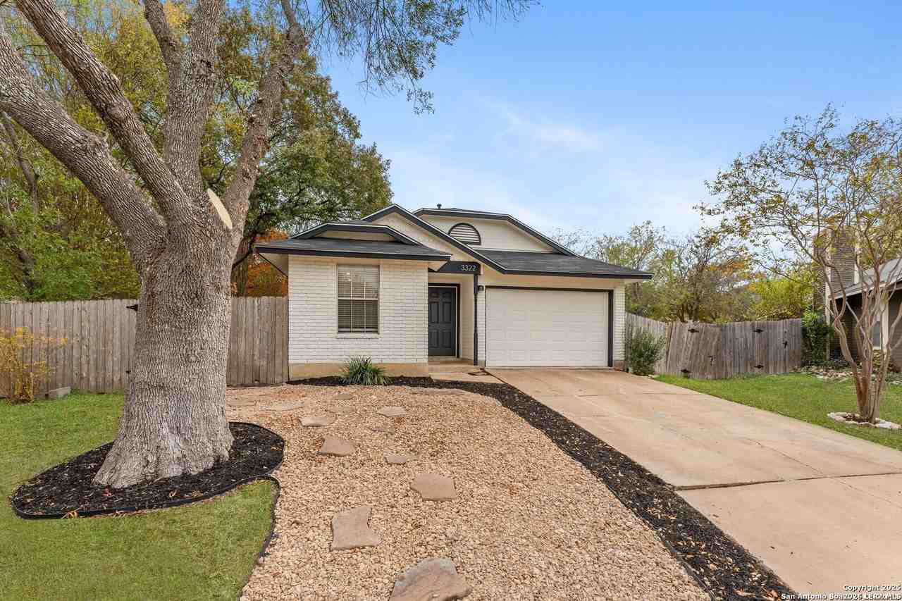 3322 Stoney Mist - Photo 3 of 33