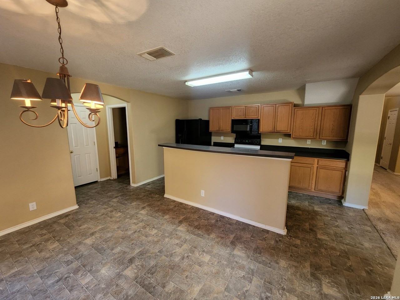 5519 Tomas Cir - Photo 2 of 16