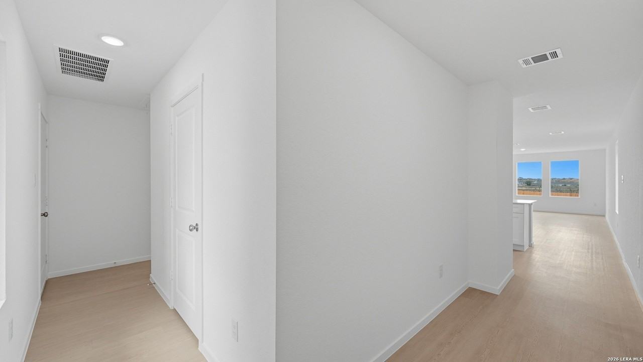 1621 Pile Trl - Photo 5 of 35