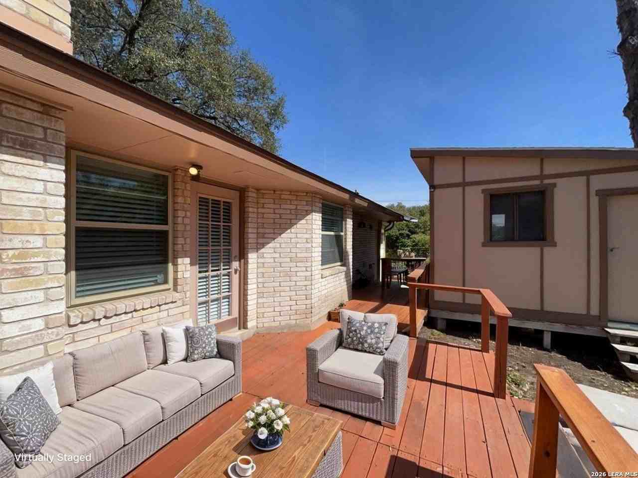 3626 Igo St - Photo 6 of 44