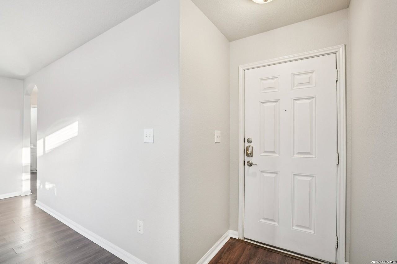 11454 Country Cyn - Photo 5 of 31