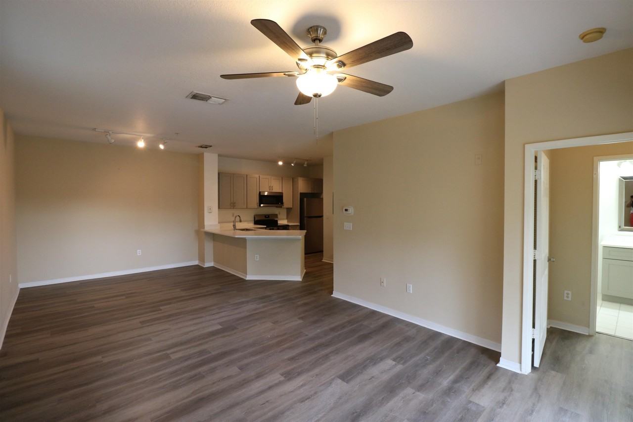 560 Florida Club Blvd #301 - Photo 7 of 21