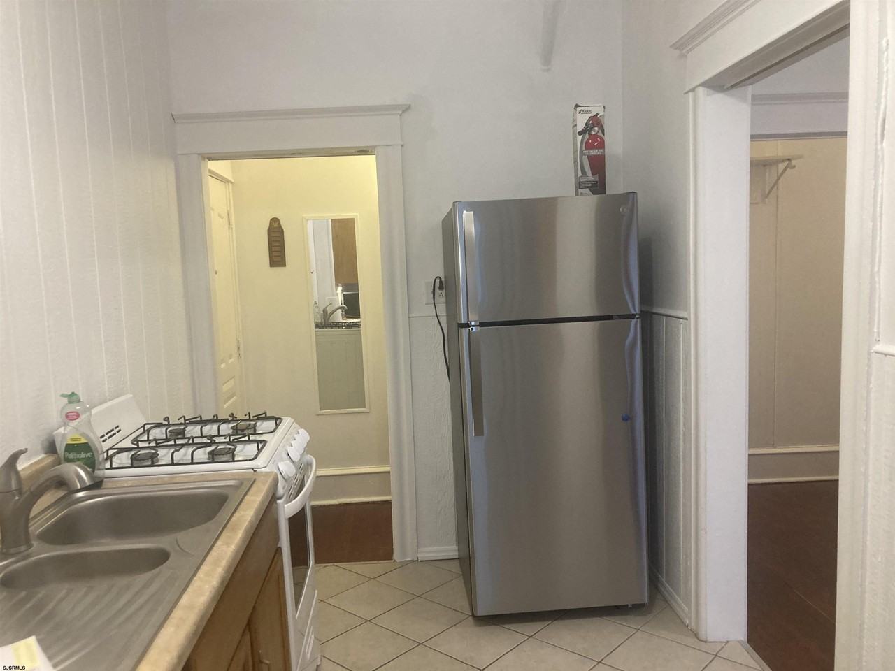 6303 Ventnor Ave - Photo 2 of 10