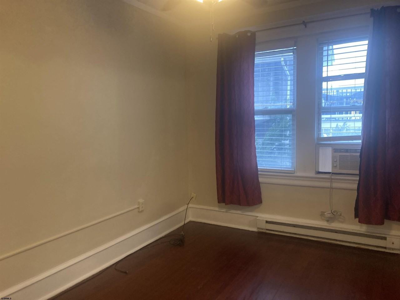 6303 Ventnor Ave - Photo 6 of 10