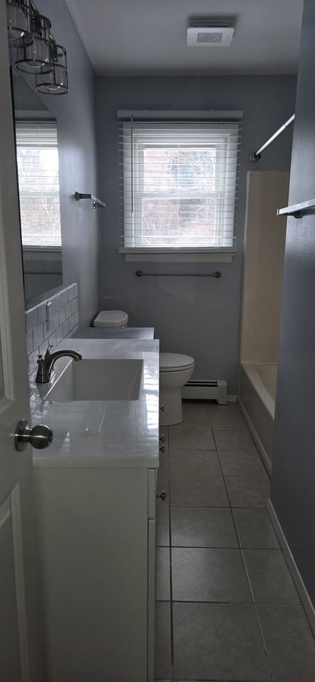 14360 Leonard Rd #1 - Photo 4 of 9