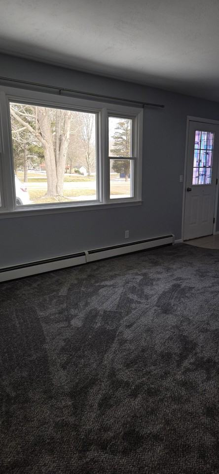 14360 Leonard Rd #1 - Photo 6 of 9