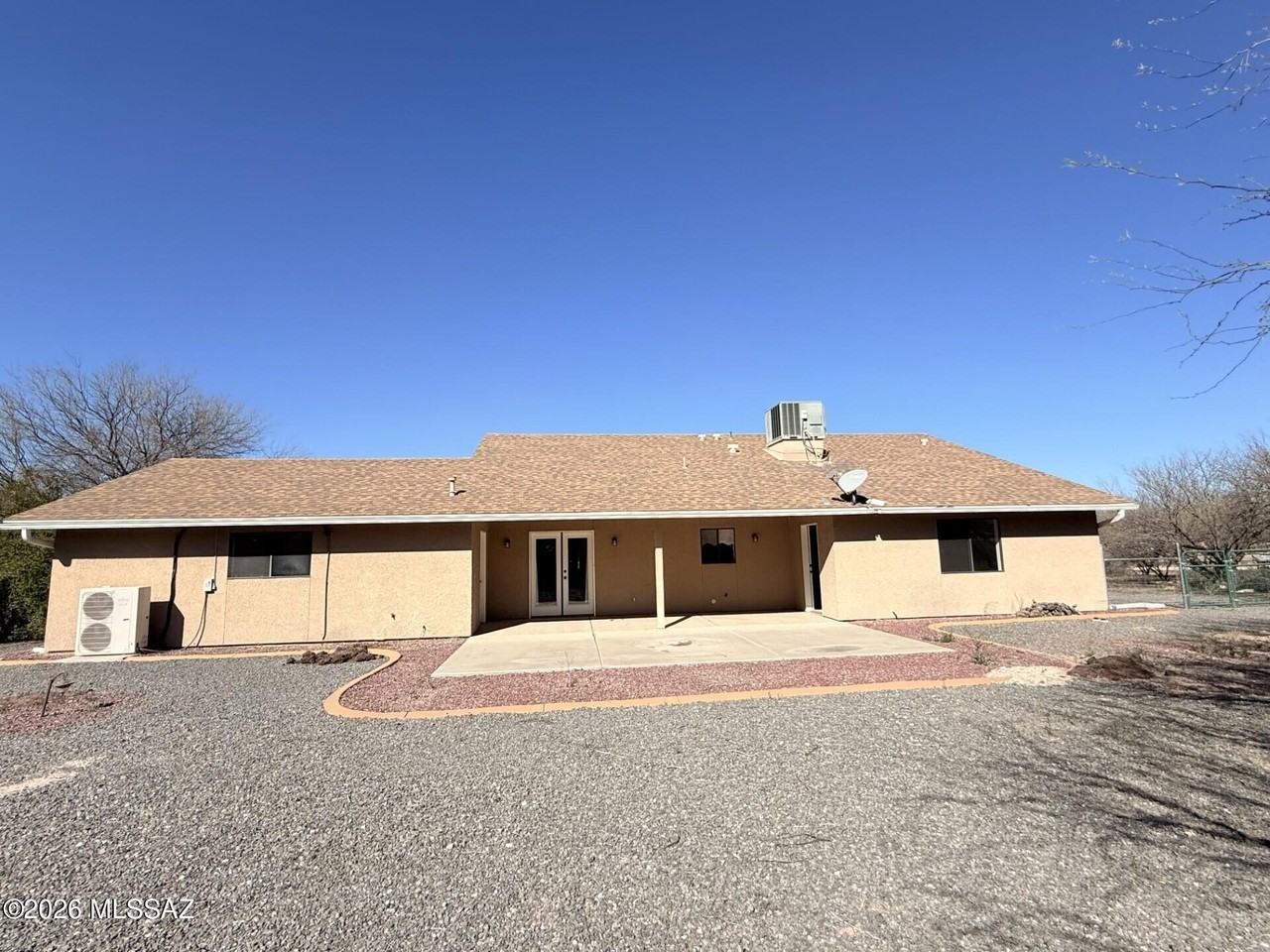 515 N Higgie Ln - Photo 2 of 12