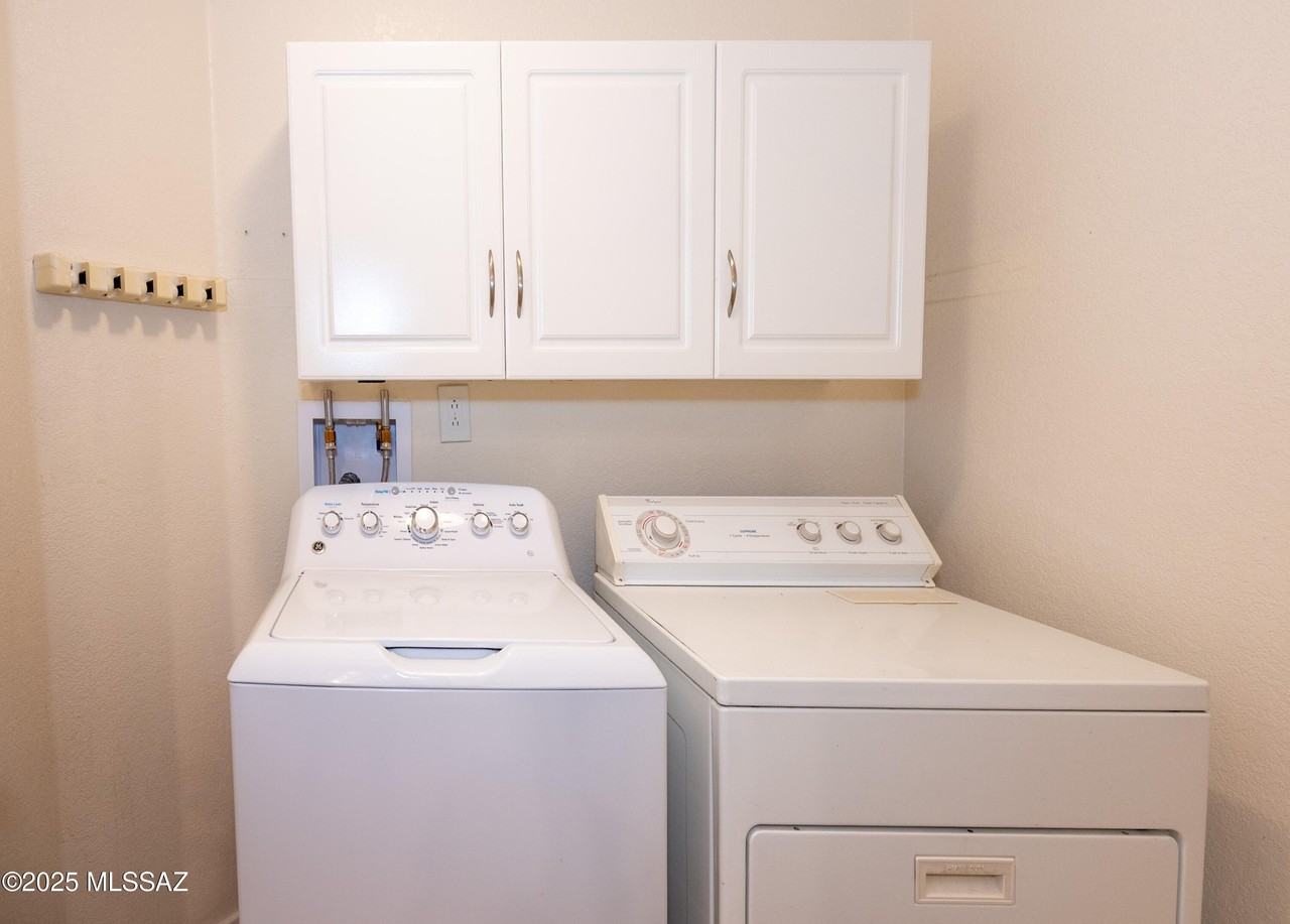 8283 S Placita Del Barquero - Photo 6 of 23