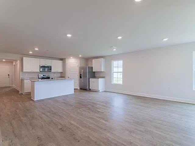 1962 Chickadee Way - Photo 4 of 32