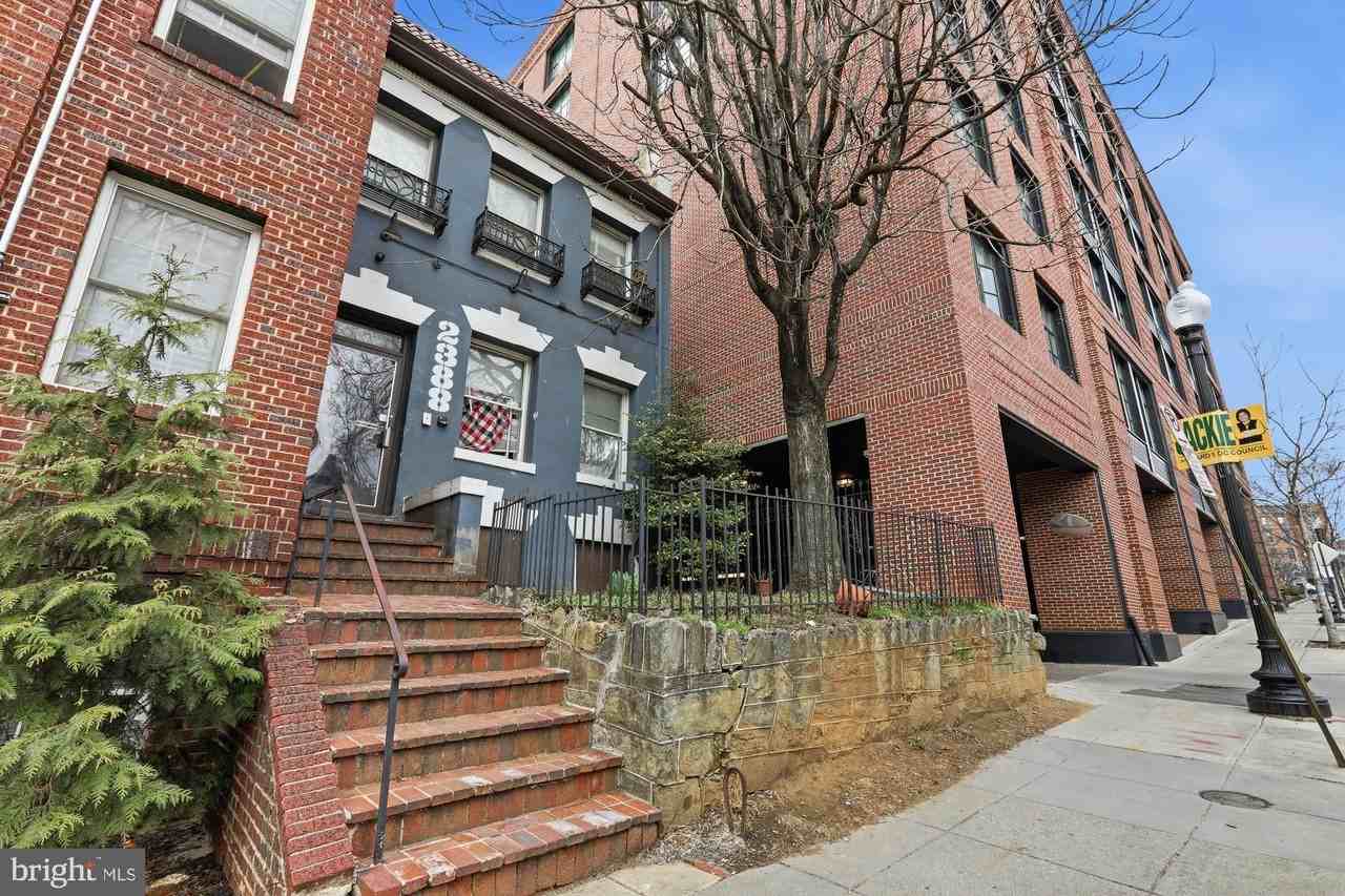 2388 Champlain St Nw Apt 1 - Photo 2 of 15