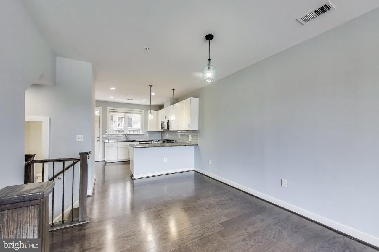 16580 Crabbs Branch Way - Photo 7 of 33