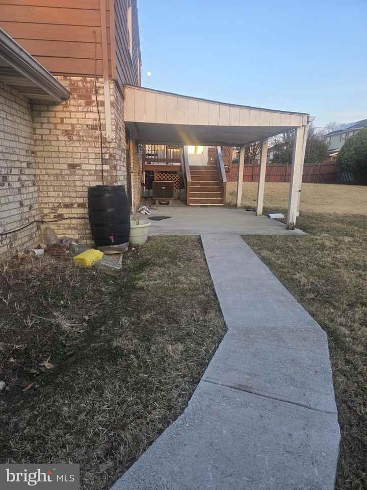 13101 Keverton Dr - Photo 6 of 16