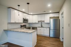 21 Gay St Apt 302 - Photo 1 of 1