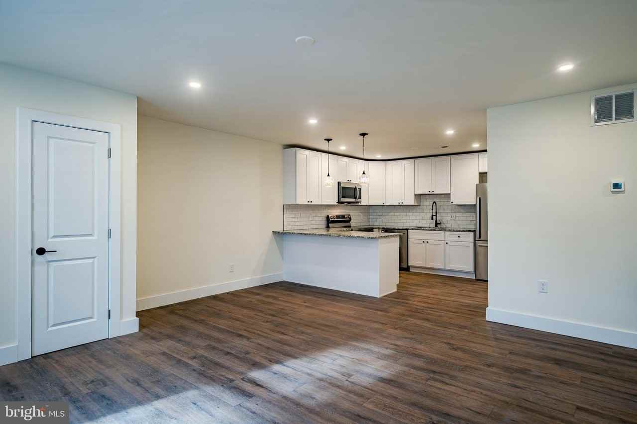21 Gay St #302 - Photo 5 of 20