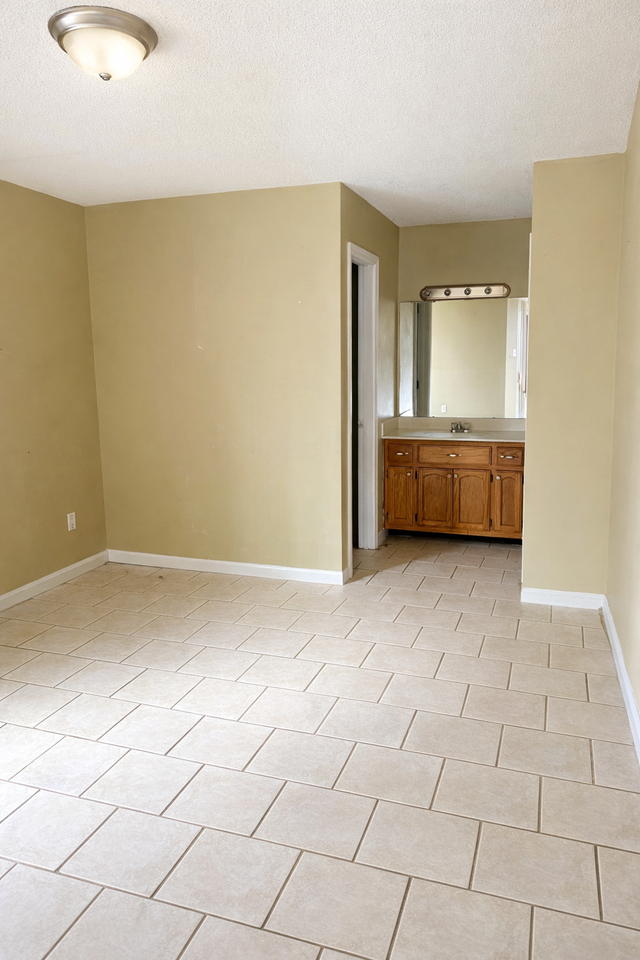 105 Gym Cir #1 - Photo 6 of 22