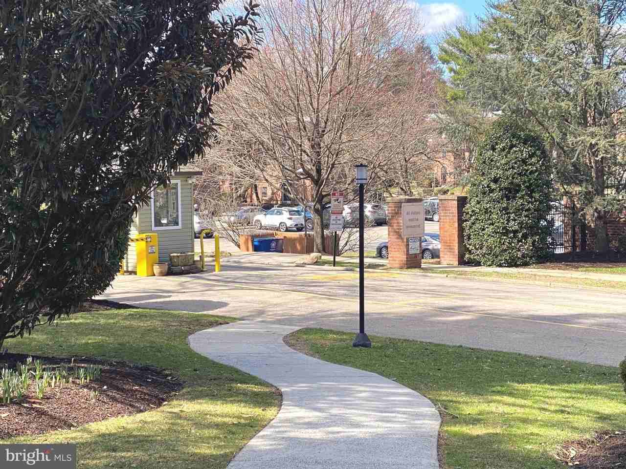 4000 Gypsy Ln Unit 520 - Photo 3 of 18