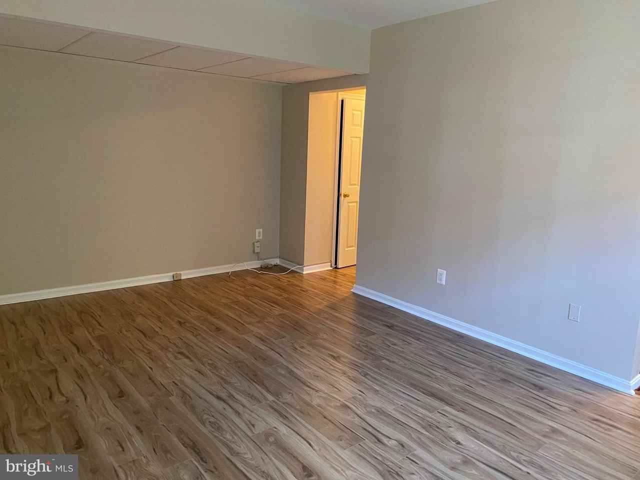 1805 Key Blvd Apt 511 - Photo 5 of 26