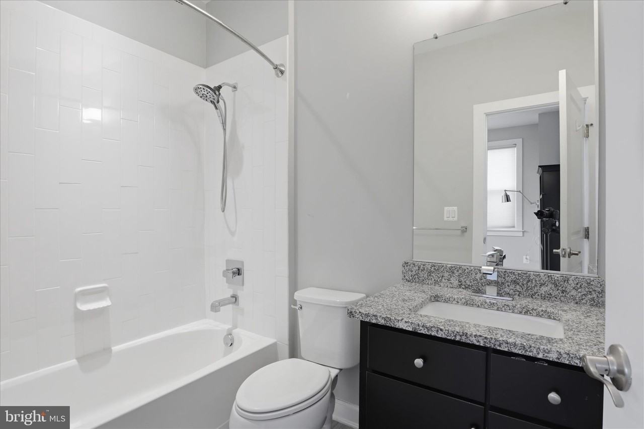 9298 Wild Black Cherry Ct - Photo 5 of 35