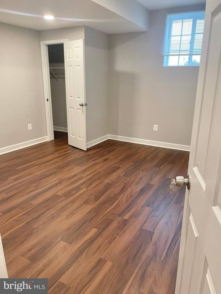 44400 Stone Roses Cir - Photo 7 of 12