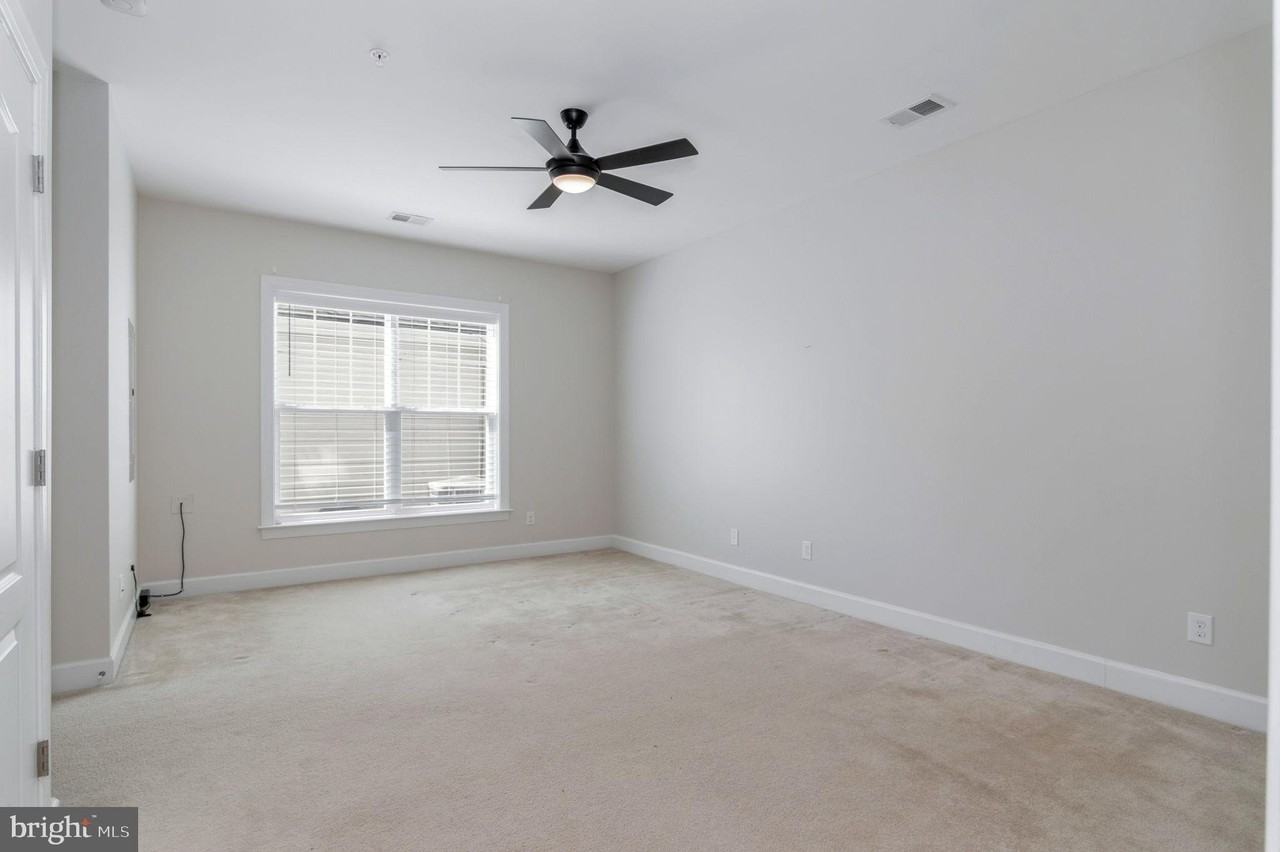 612 Marina Landing Ln - Photo 7 of 50