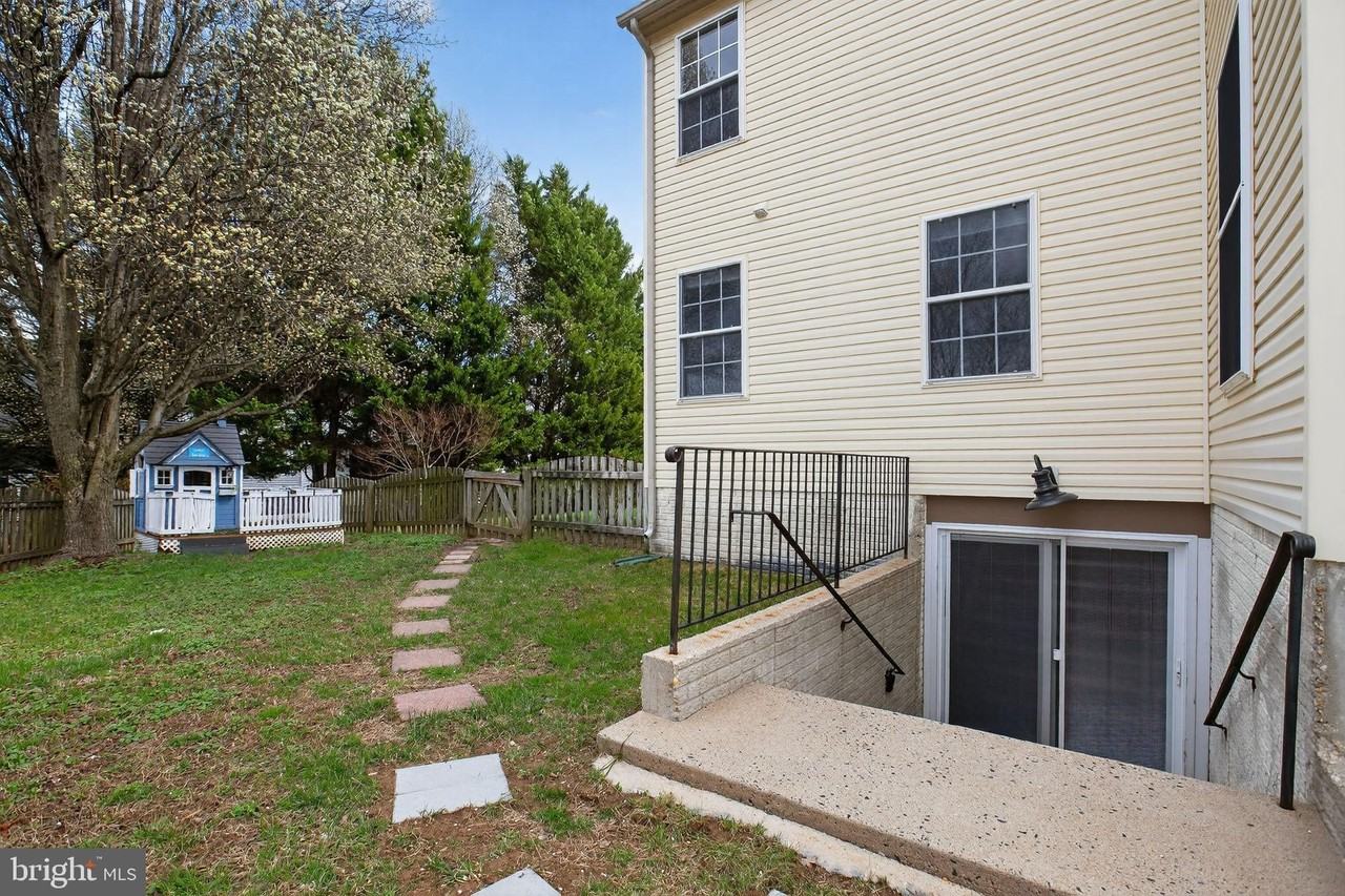 28 Basalt Dr - Photo 6 of 8