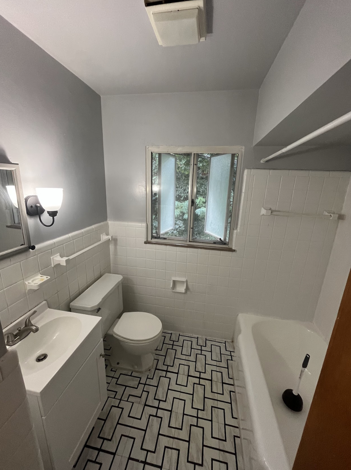 221 Far Hills Ave #2 - Photo 7 of 7