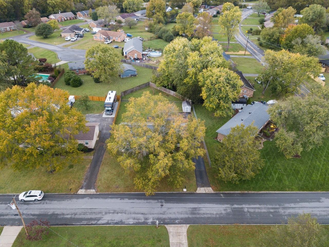 202 Raindrop Ln - Photo 7 of 50