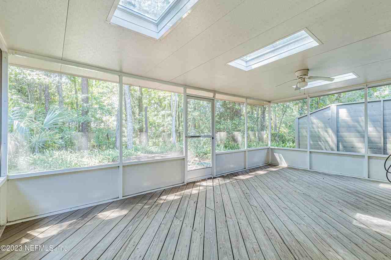 536 Pine Forest Trl - Photo 5 of 42