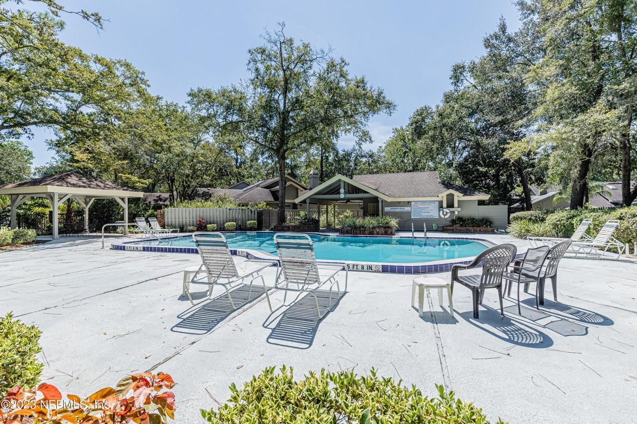 536 Pine Forest Trl - Photo 7 of 42