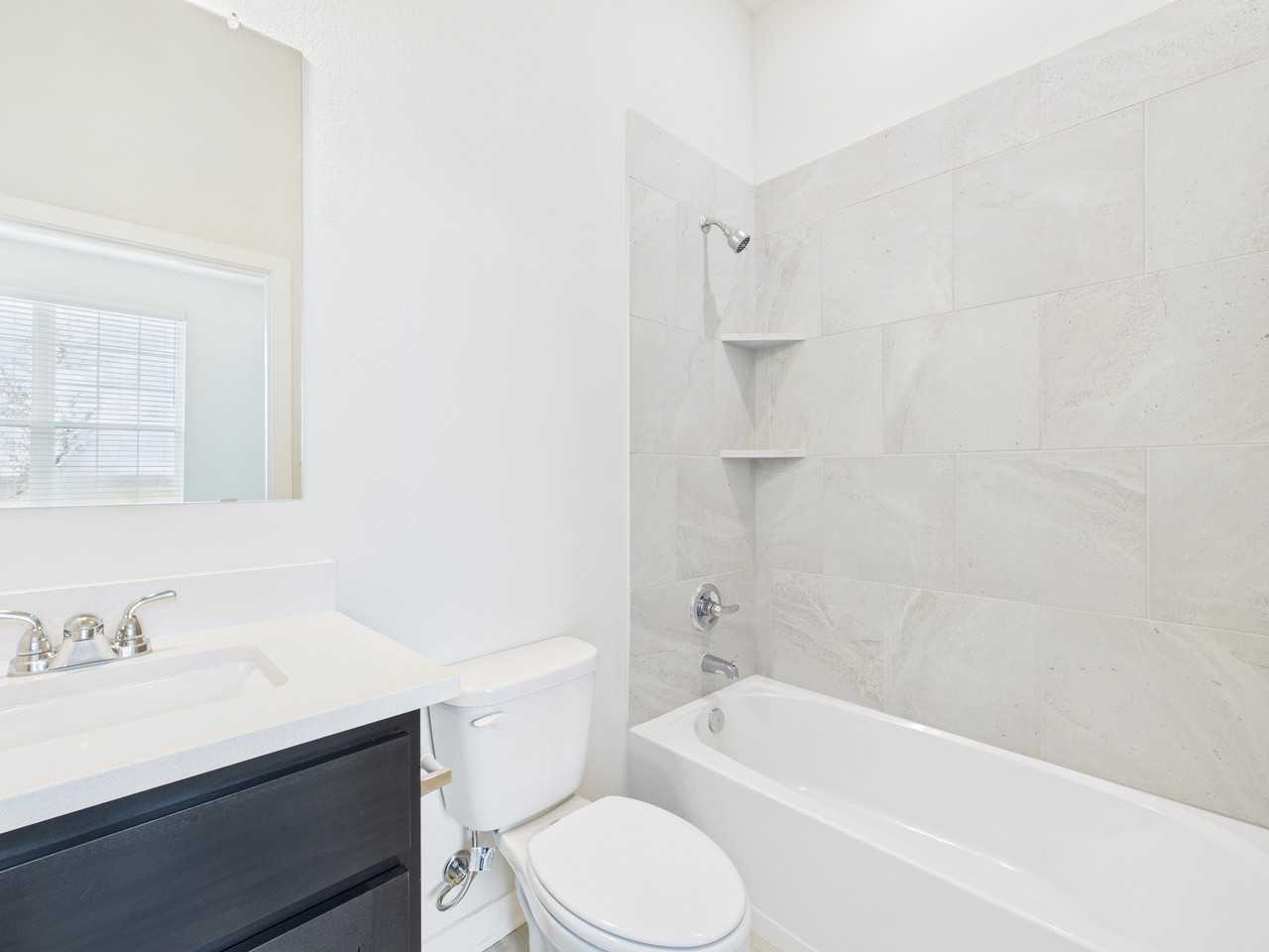 1906 Viva Rd #1 - Photo 5 of 30