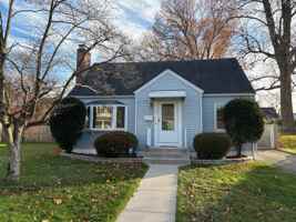 featured image of 39 Westphal St