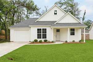 featured image of 75705 Rickelin Dr