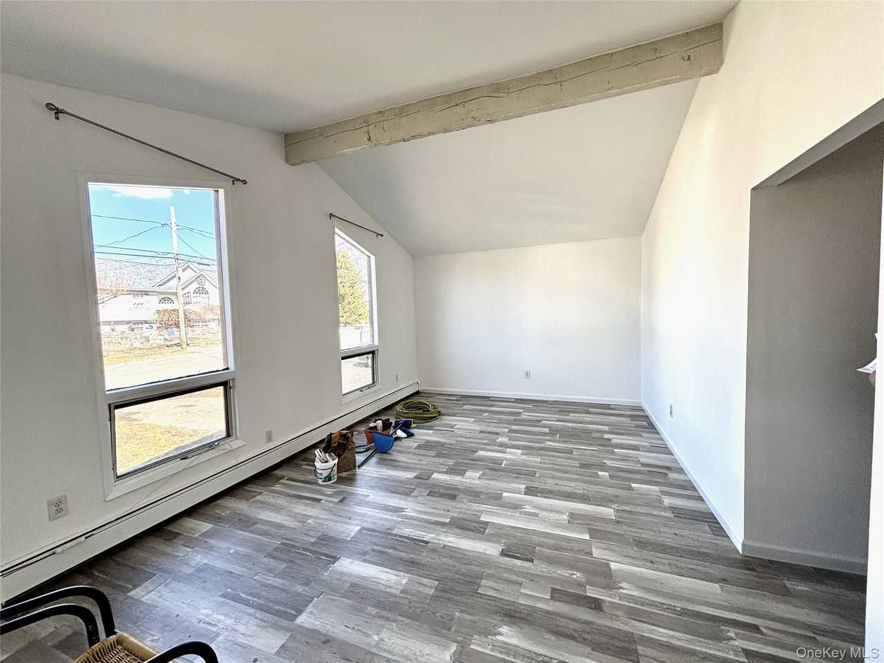 78 Carlton Ave - Photo 3 of 19