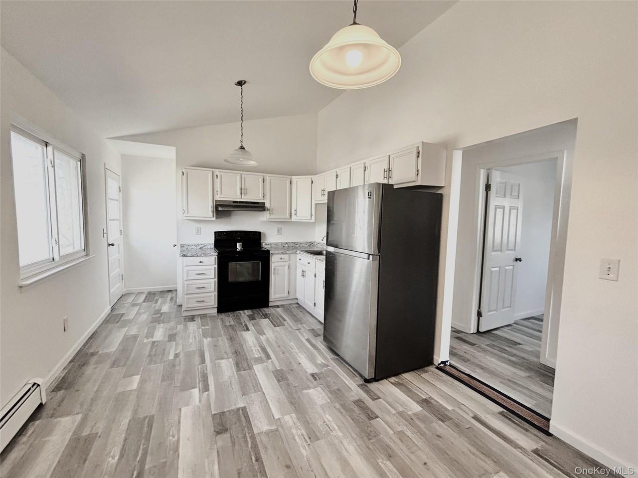 78 Carlton Ave - Photo 5 of 19
