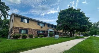 Rivercrest Apts. - Photo 1 of 1